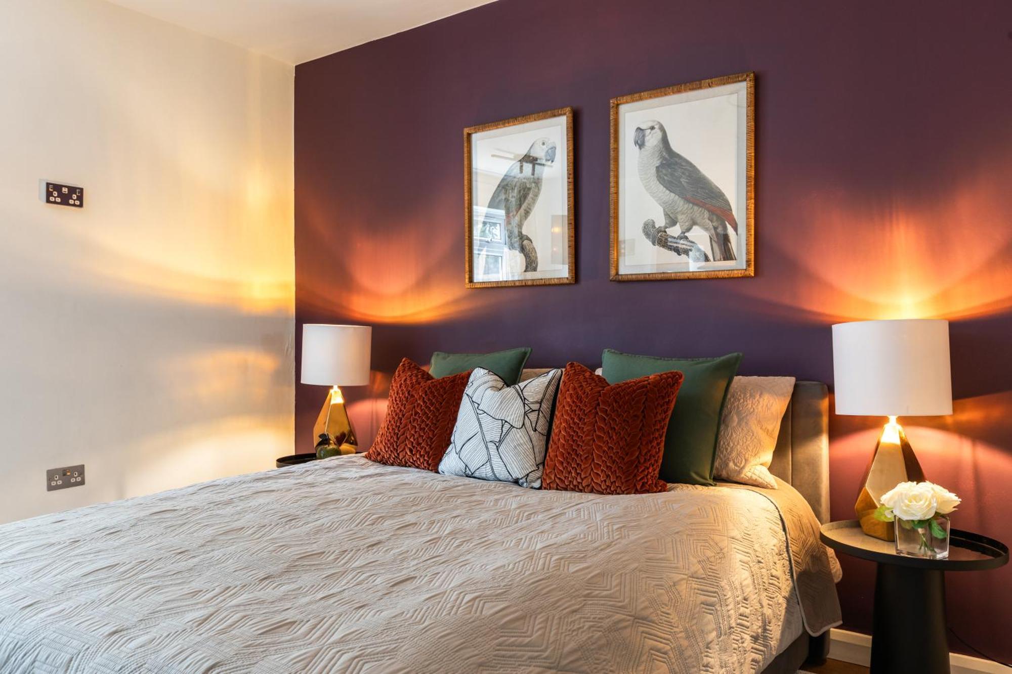 King Studio Apartment With Garden And Parking Ілінг Екстер'єр фото